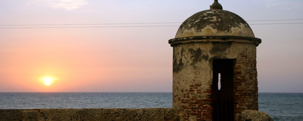 Santa maria del mar, Cartagena, restaurante, restaurante en Cartagena, Bar, Anticuario, restaurante centro historico